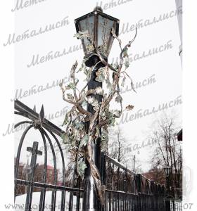 Кованый фонарь купить в Москве - цена 16 руб. в центре художественной ковки МДК